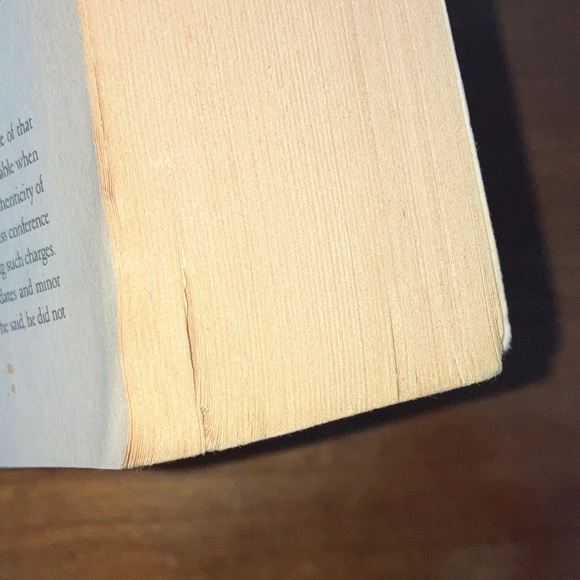 Papillon memoir Book - Henri Charriere - Picture 10 of 10